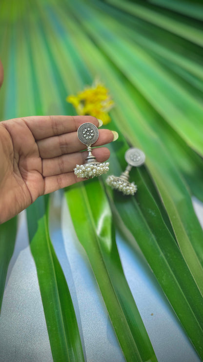 Utsav (Moti Edit)  : Timeless elegance wrapped in pearls and pure silver.
